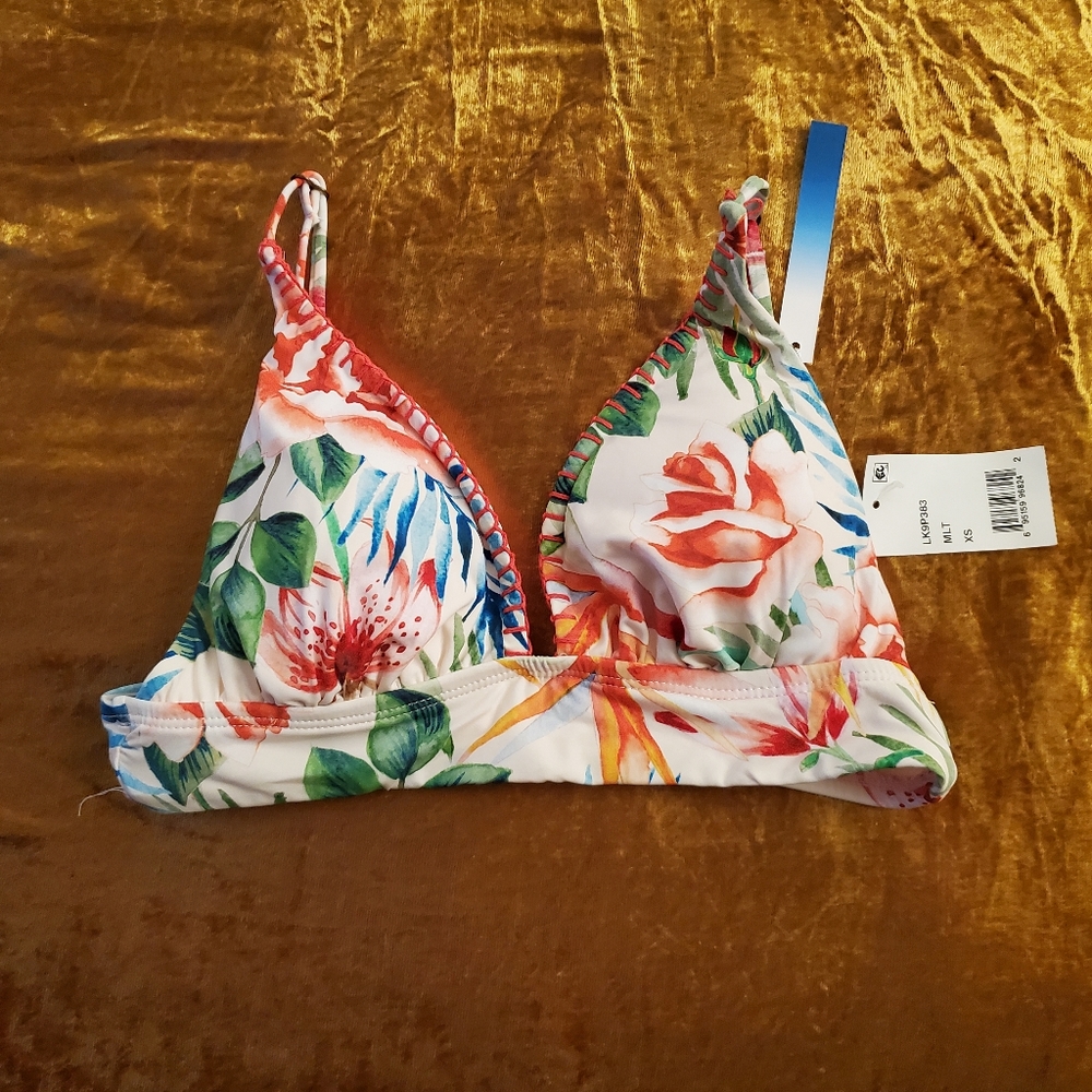 👙🌹New Lucky Brand Triangle Bikini Top